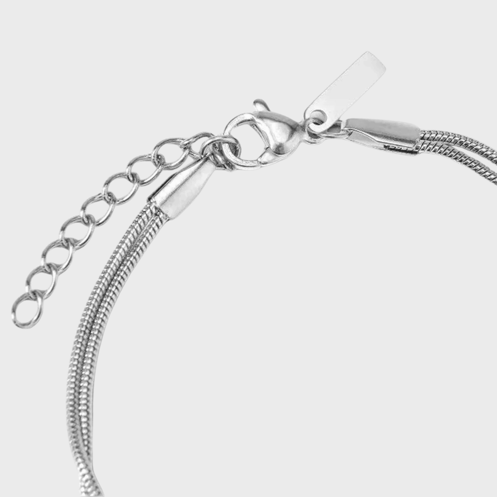 Eternal Knot Bracelet, 14K gold-tone waterproof bracelet that won’t darken. A meaningful gift for mom, partner, best friend, sister, daughter, or someone special.